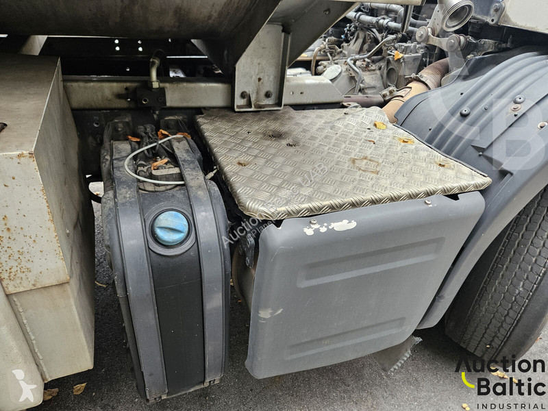 Kamion Scania 400