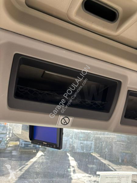 شاحنة Renault MAGYAR 18000L 5 CPTS PREMIUM...