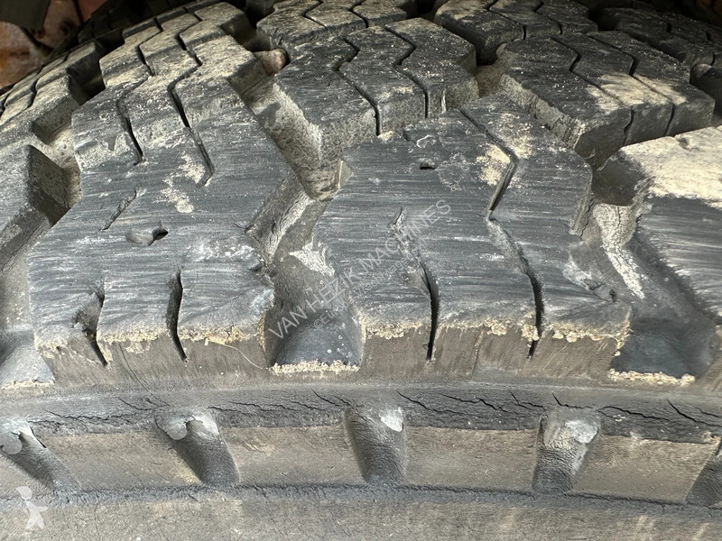 Kamion Iveco EuroCargo 120 manual haib 099...
