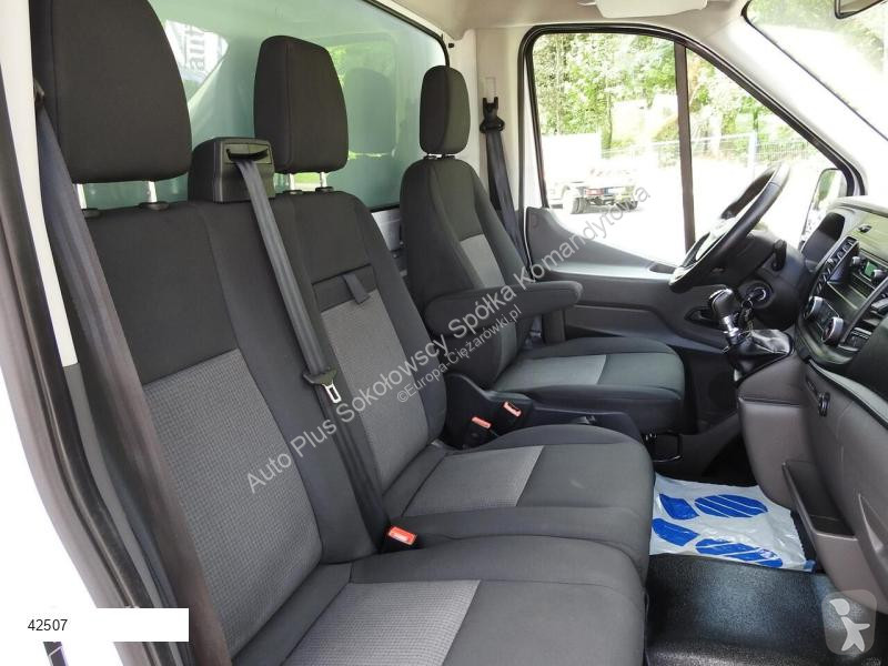 Autoutilitară Ford TRANSIT CHŁODNIA KONTENER...