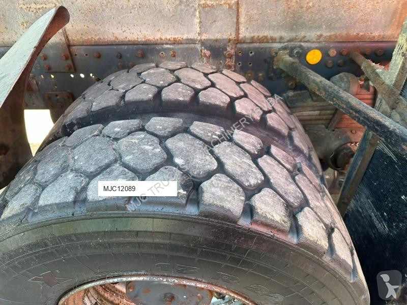 Vrachtwagen Iveco 35m³