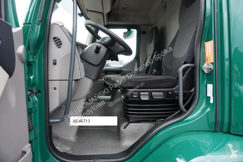 Camion DAF LF / 250 / EURO 6 / CHŁODNIA + WINDA...