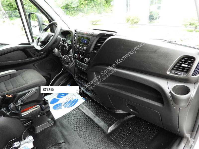 Veicolo commerciale Iveco DAILY 35S18 PLANDEKA...