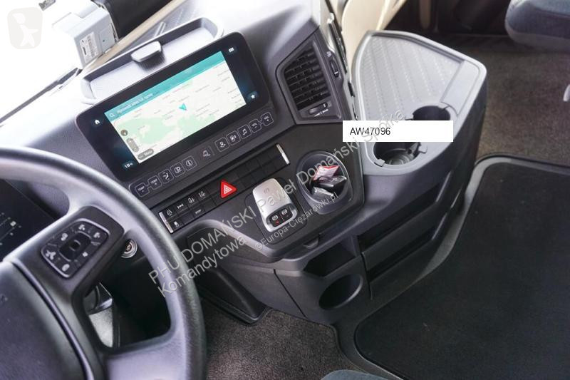 Kamion s návěsem Mercedes / TANDEM