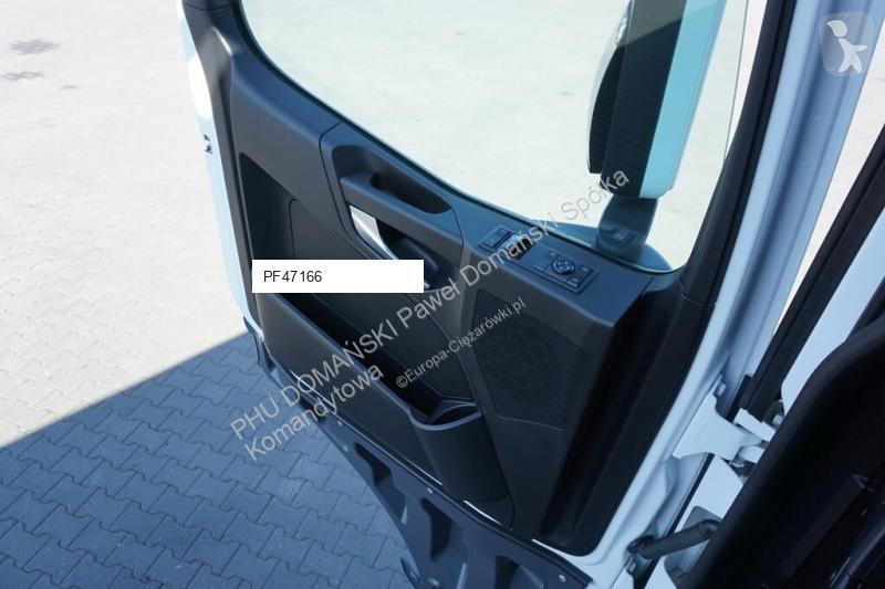 Kamion s návěsem Mercedes / TANDEM