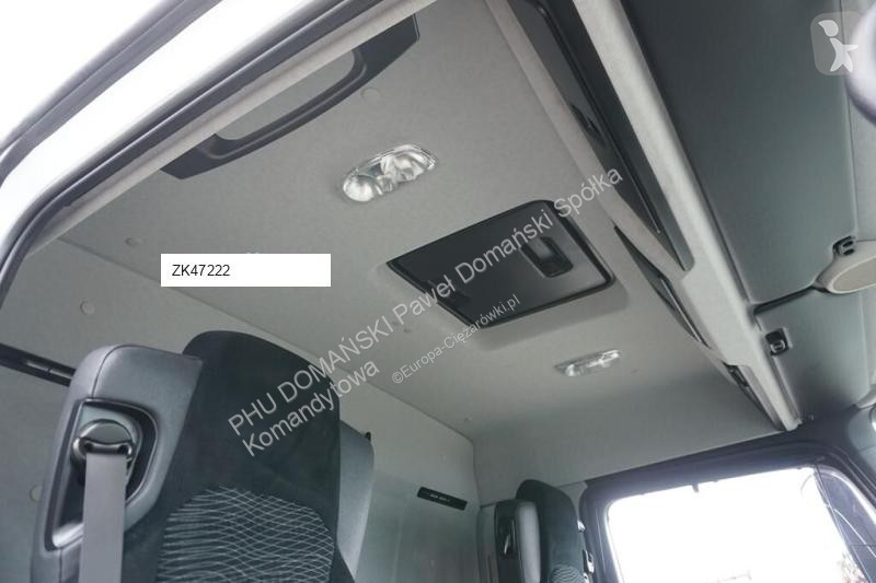 Kamion Mercedes ANTOS / / EURO 6 / CHŁODNIA +...