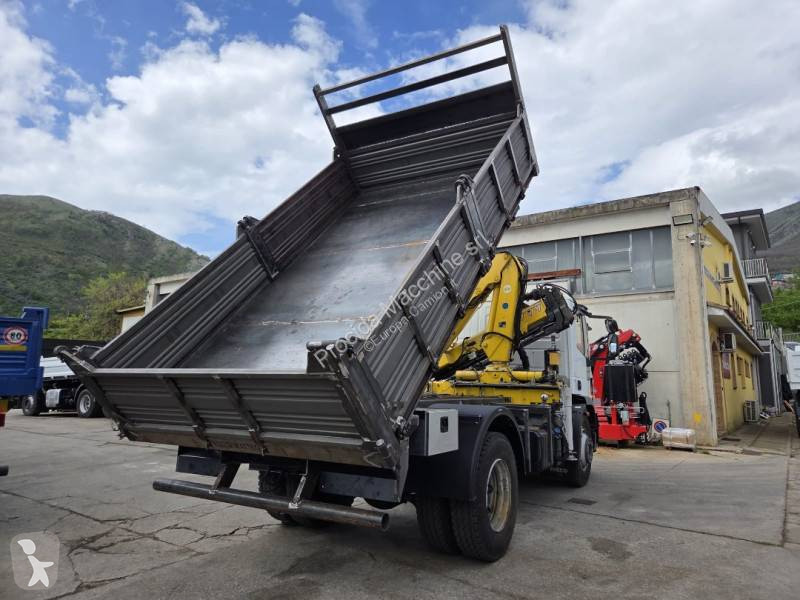 شاحنة Iveco