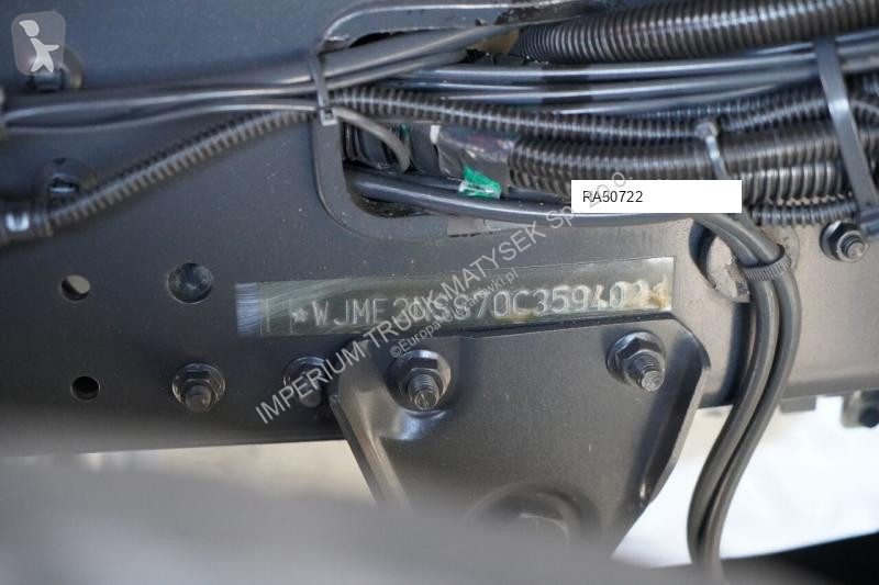 شاحنة Iveco PK 19.001 SLD