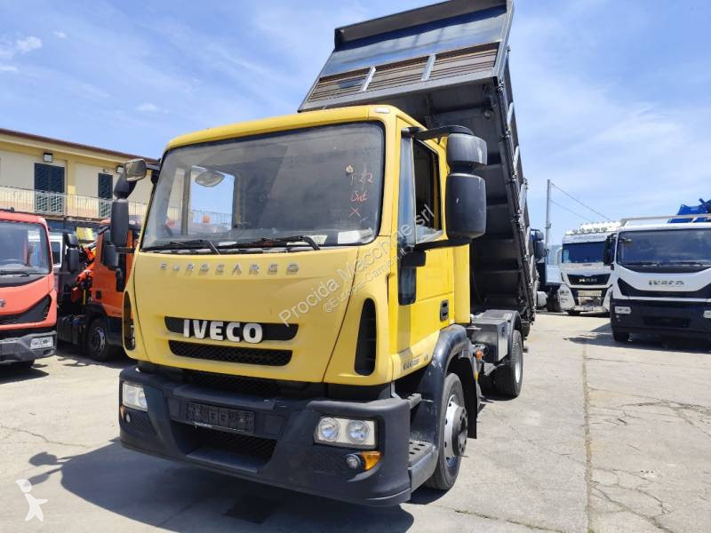 شاحنة Iveco