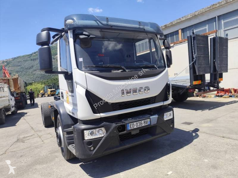 شاحنة Iveco