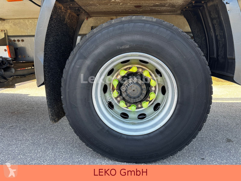 شاحنة Renault D  280.19 Mit Carrier Sp 1150Mt
