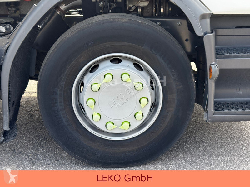 شاحنة Renault D  280.19 Mit Carrier Sp 1150Mt