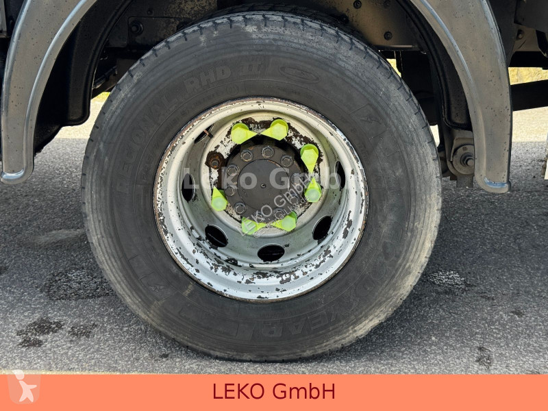 شاحنة DAF 210 FA  Fleischhacken ( MEAT )3Stück
