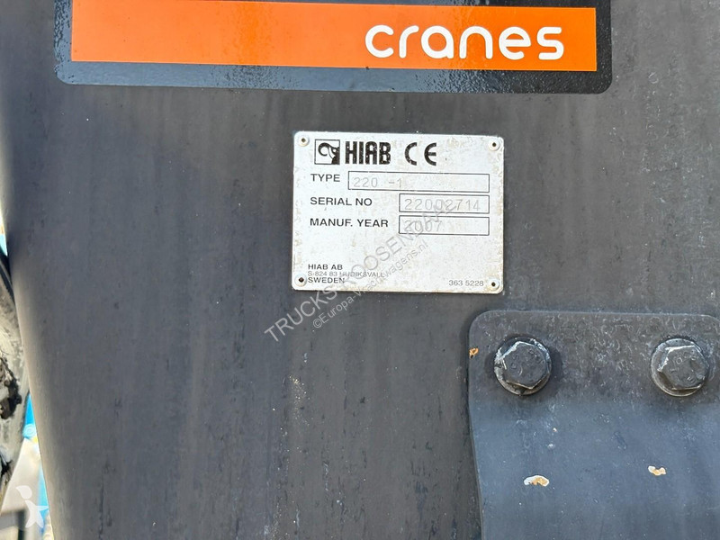 شاحنة Mercedes 2633 + HIAB 220 C 3X EXT. +...