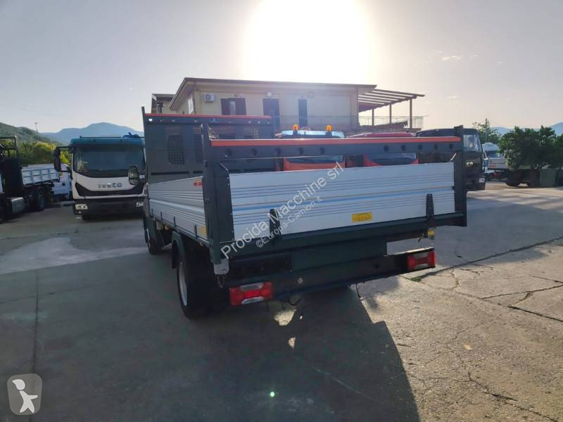شاحنة Iveco