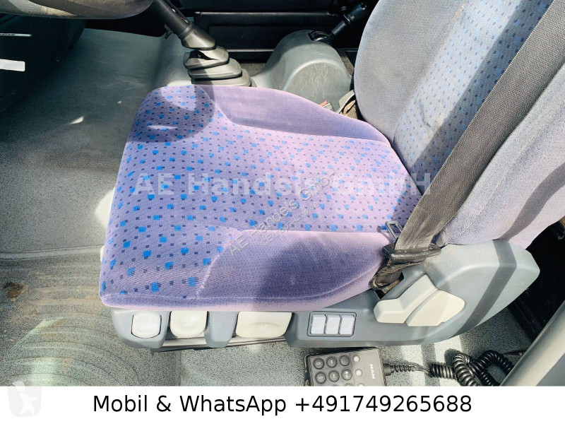 شاحنة MAN 12.240 BL...