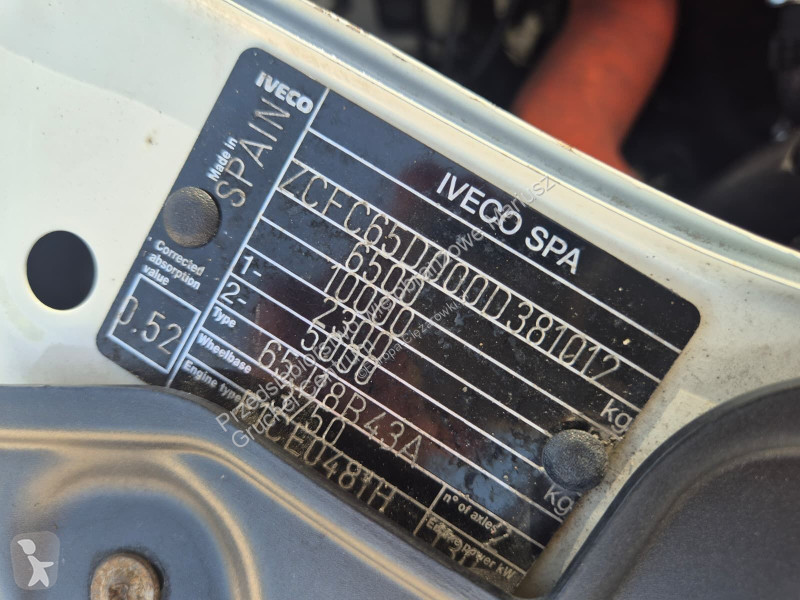 Samochód dostawczy Iveco Daily 65C18