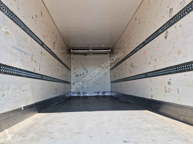 شاحنة Volvo 13500 6x2*4 - XL - Thermoking frigo...