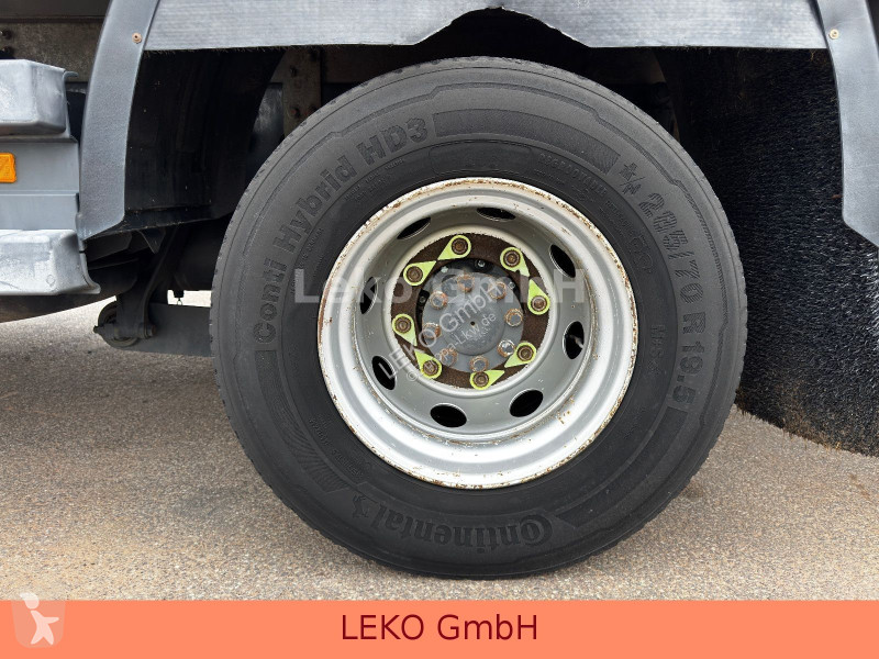 Camion Mercedes 1318 Mit Thermoking T-1000R