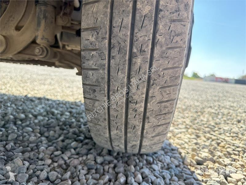 Furgoneta Iveco