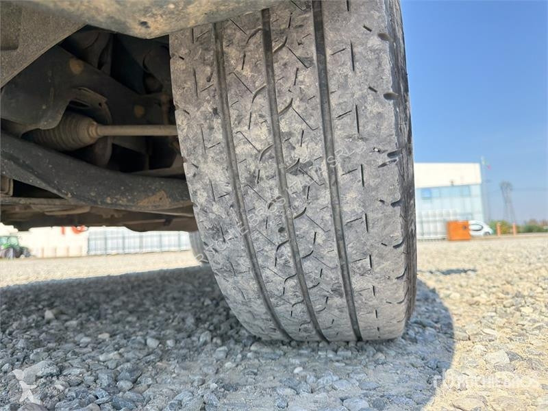 Furgoneta Iveco