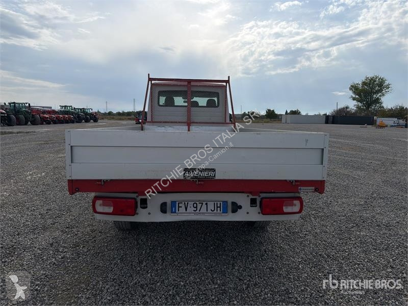 Volkswagen CRAFTER 35 Flatbed Truck truck