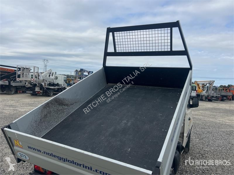 Camion Piaggio NP6 Flatbed Dump Truck