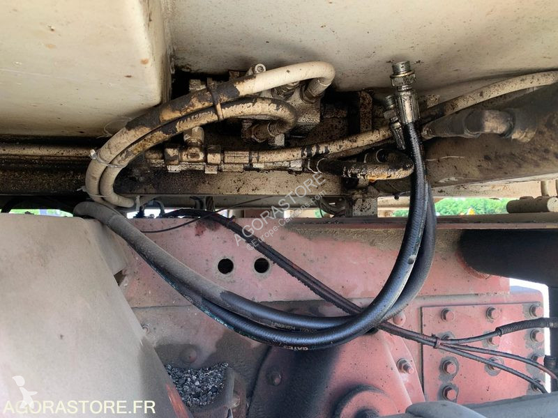 Camion Iveco 130E18