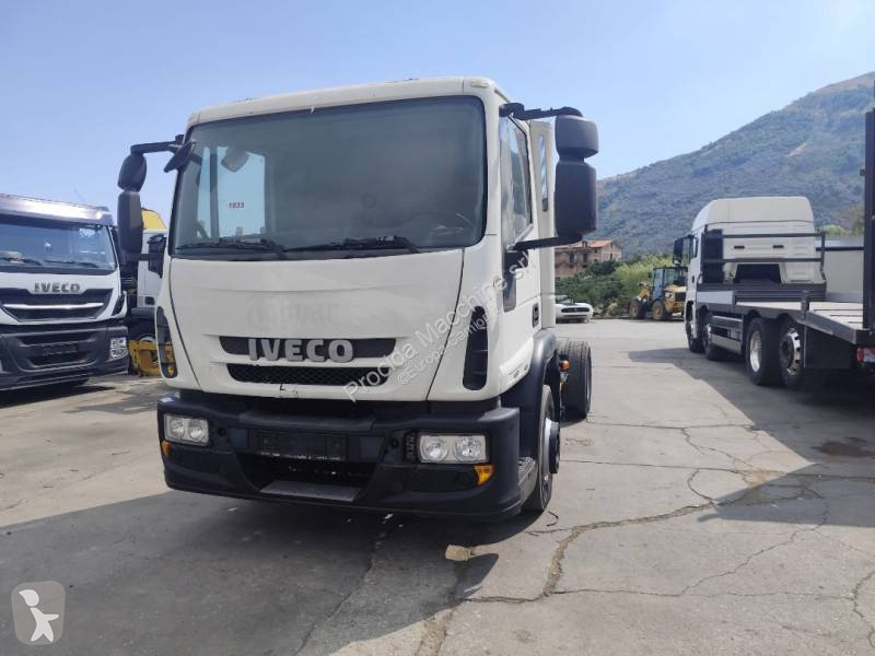 Camion Iveco 150 E 22