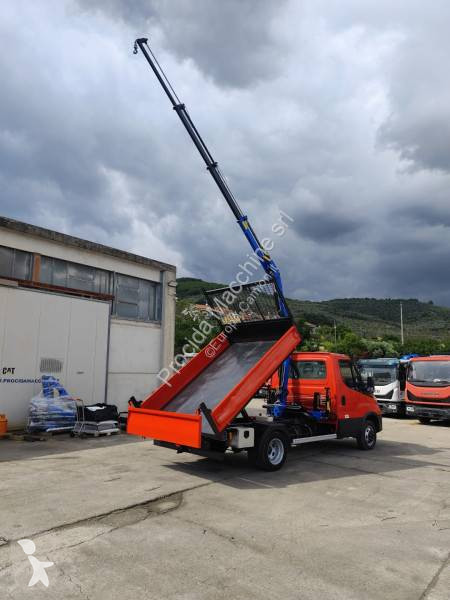 Véhicule utilitaire Iveco 35C14