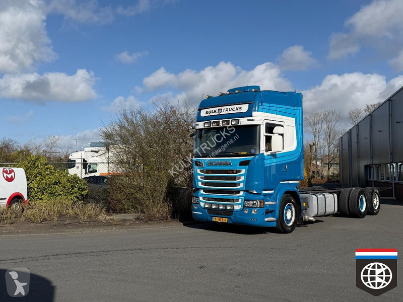 شاحنة Scania R520 6X2/4 lift and steering axle...