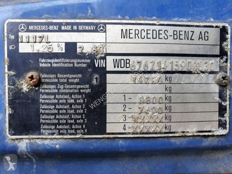 Kamion  1117 L (KONIOWÓZ)