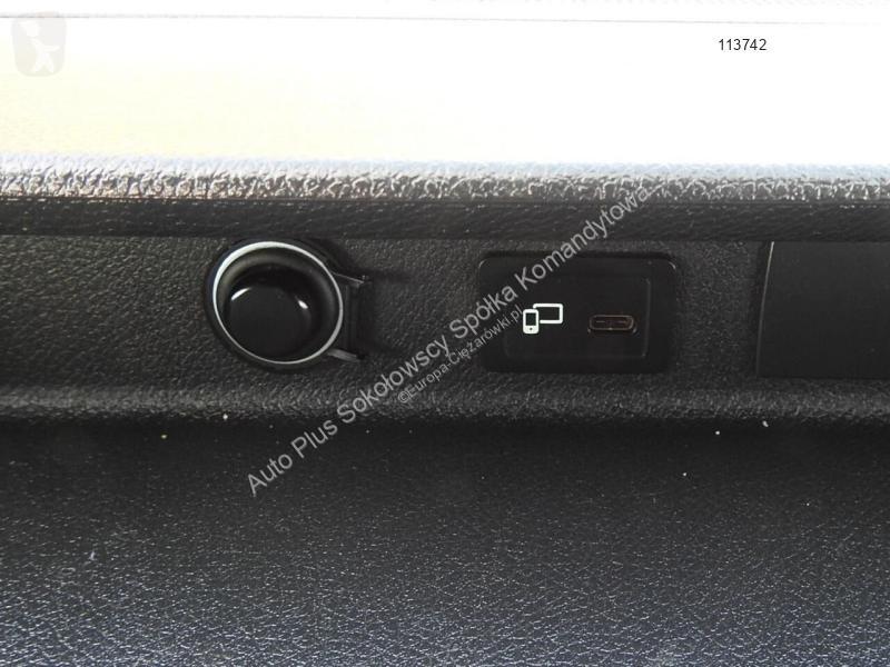 Véhicule utilitaire Mercedes SPRINTER 516...