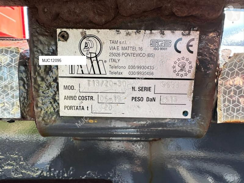 Kamion Volvo 6x4 HOOKLIFT 20T - RETARDER - LIFT...