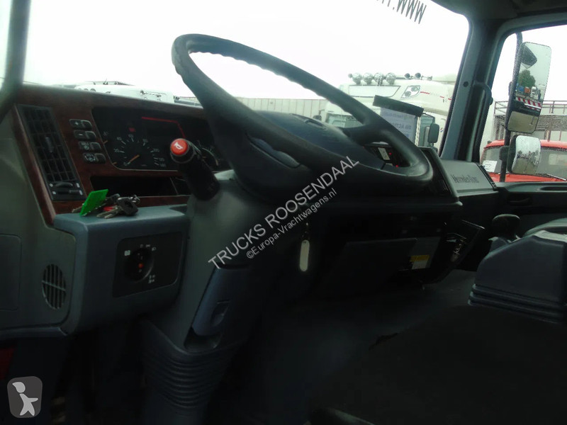 Kamion Mercedes 4148 + 84 meters + 10x4