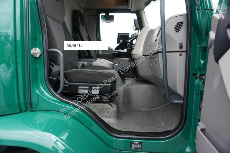 Camion DAF LF / 250 / EURO 6 / CHŁODNIA + WINDA...