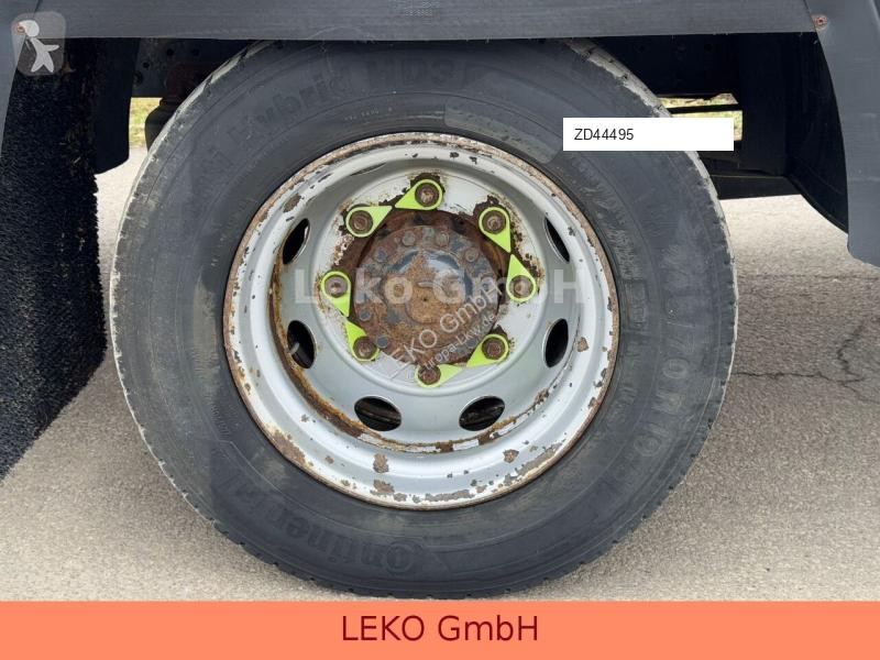 Kamion Iveco 120E220 Mit Carrier Sp 850 Mt