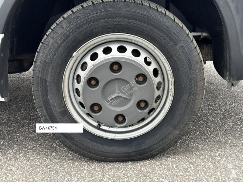 Camión Mercedes 906 Fleischhacken