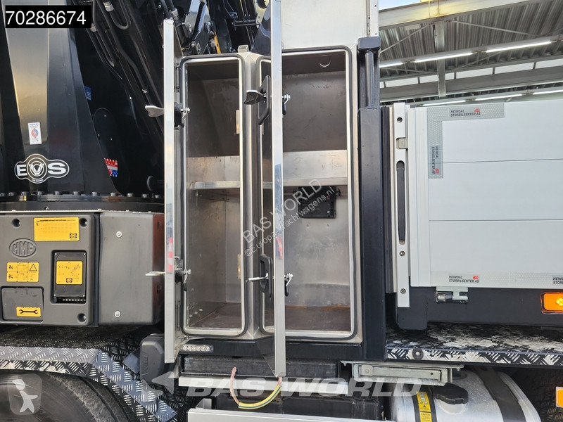 Vrachtwagen Volvo 650 8X2 HMF 7020K-RCS Crane +...