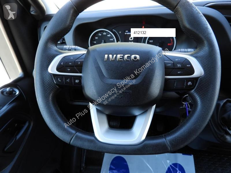 Véhicule utilitaire Iveco DAILY 70C18 PLANDEKA...