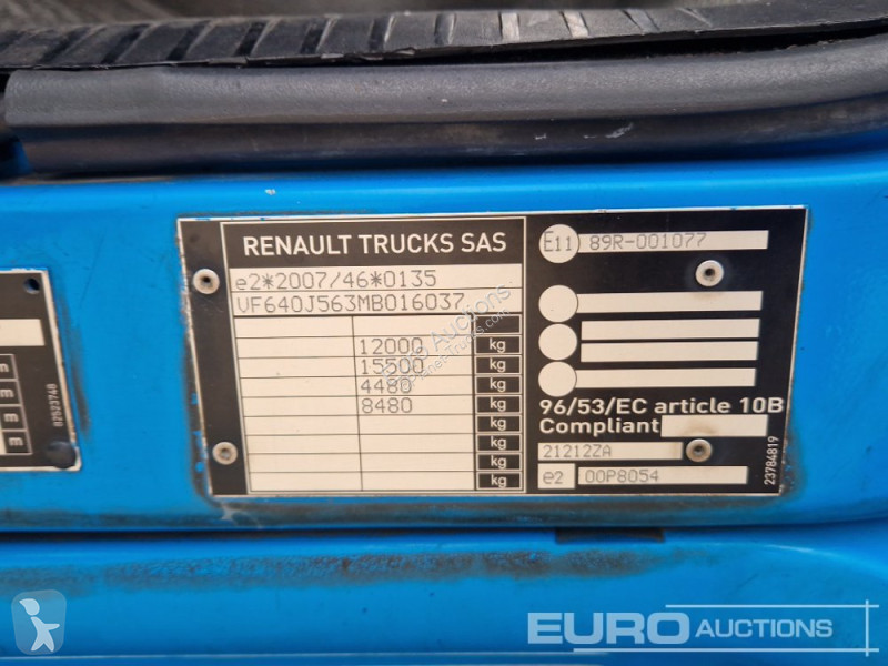 Camion Renault D210