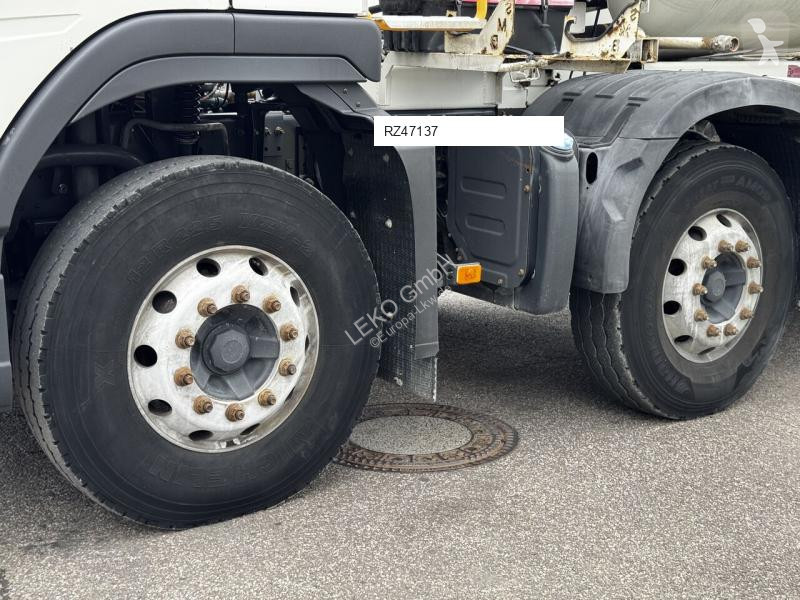 Camion Volvo FMX 450