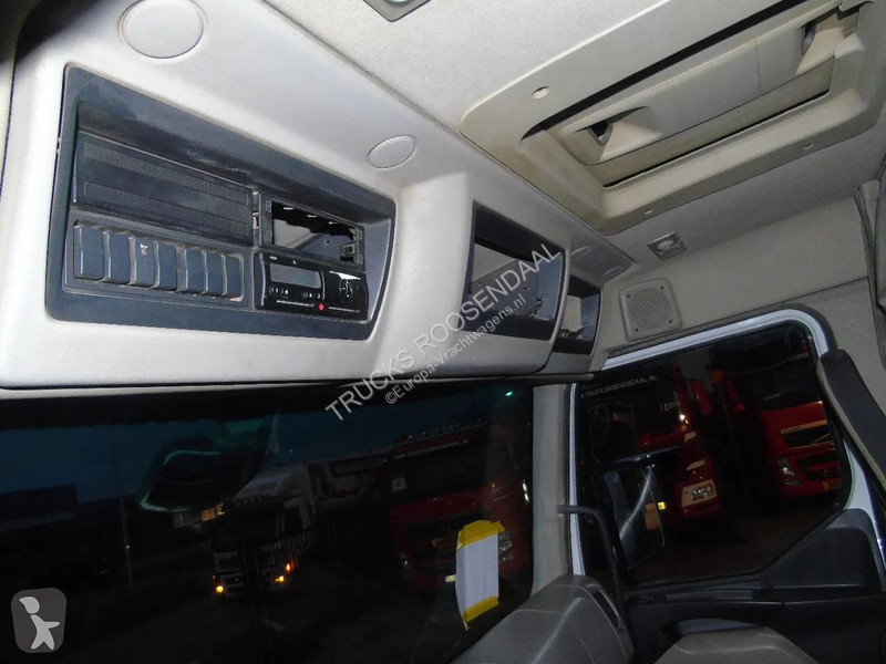 شاحنة Renault 410DXI + 8X4 + MANUAL + SPRING