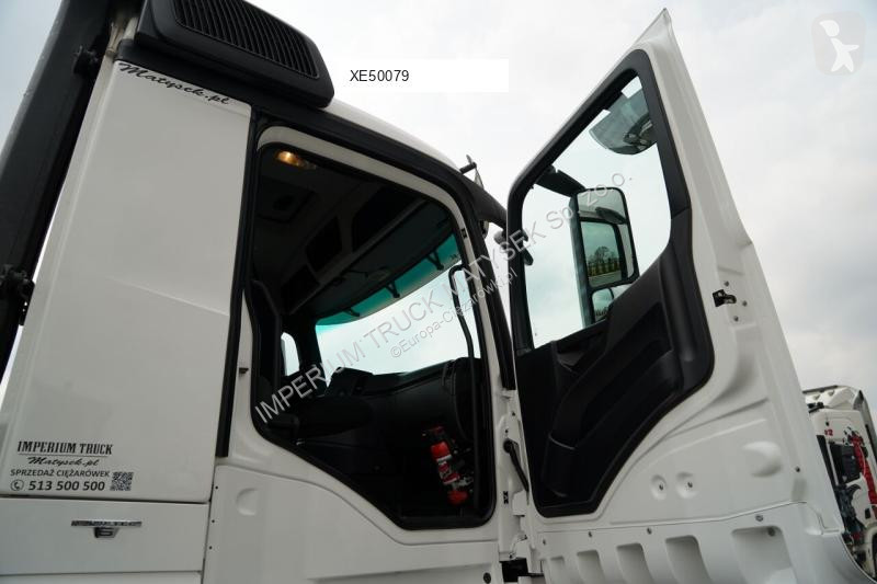 شاحنة Mercedes AROCS 2658