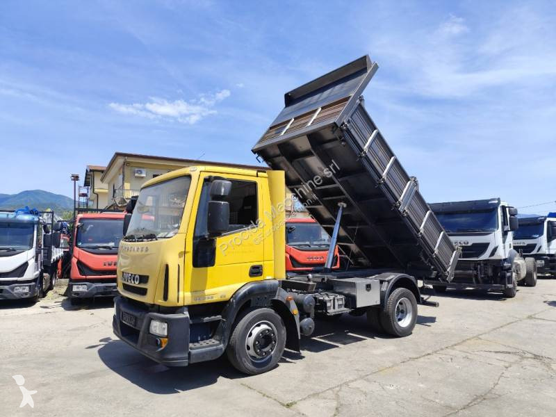 شاحنة Iveco