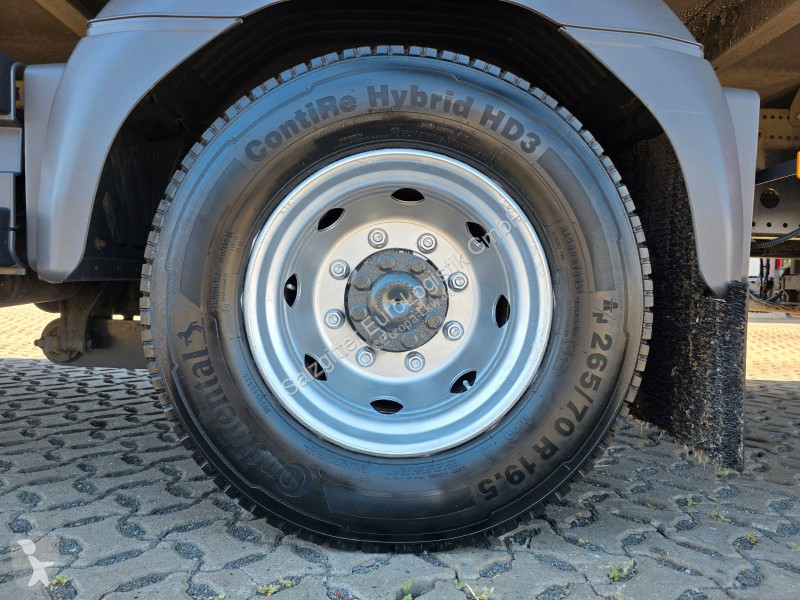 شاحنة Mercedes 1221 / Ladebordwand