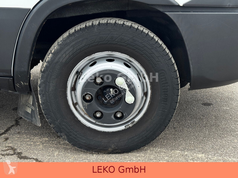 شاحنة Iveco 70C18 Mit Carrier Xr 500
