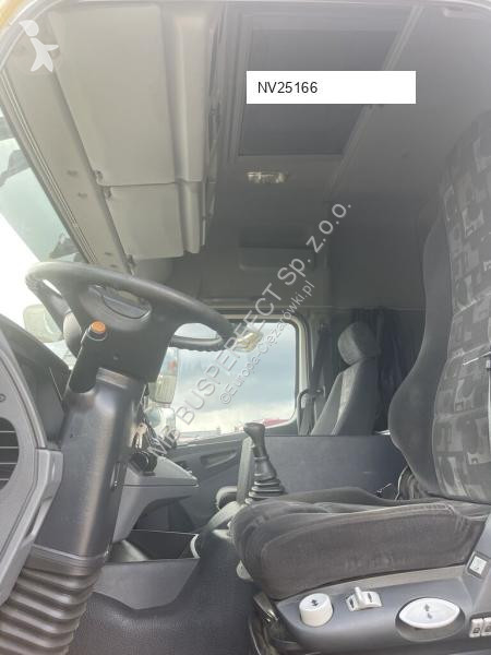 Vrachtwagen Mercedes 1829 18 europalet