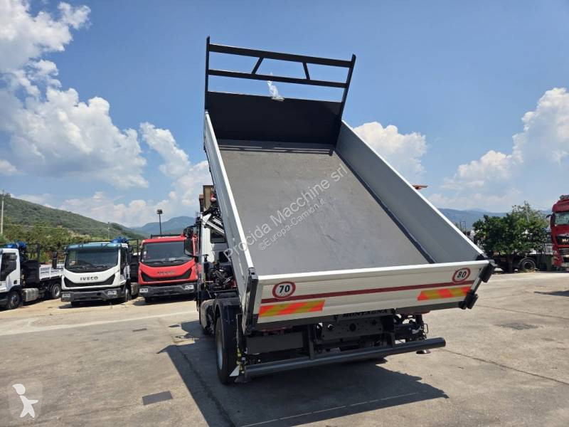 Vrachtwagen Iveco