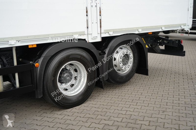 Teherautó Mercedes PK 18002,